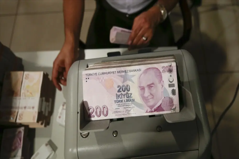 Türk Lirası'nın reel değeri 3 yılın zirvesine yakınsadı Türk Lirası'nın reel değeri 3 yılın zirvesine yakınsadı