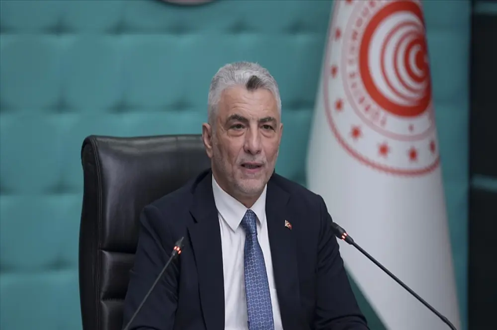 Bakan Bolat açıkladı: Hazine ve TCMB ile koordinasyon halindeyiz Bakan Bolat açıkladı: Hazine ve TCMB ile koordinasyon halindeyiz