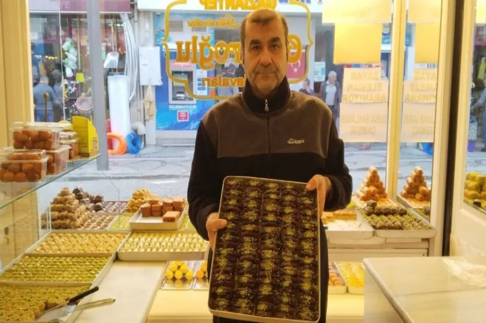 Dubai çikolatası sonrası şimdi de Dubai baklavası! Dubai çikolatası sonrası şimdi de Dubai baklavası!