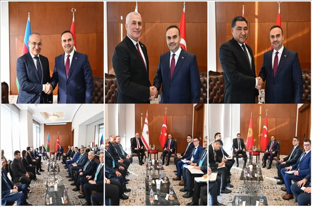 İstanbul'da 'Türk-Ekonomi' zirvesi İstanbul'da 'Türk-Ekonomi' zirvesi