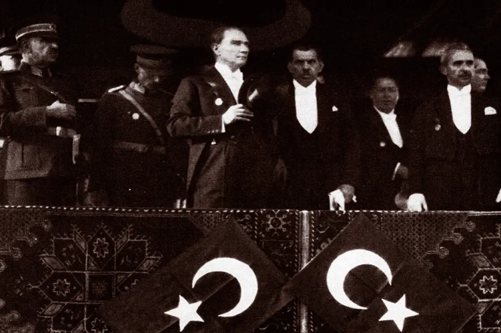 İş dünyasından 29 Ekim Cumhuriyet Bayramı mesajları… İş dünyasından 29 Ekim Cumhuriyet Bayramı mesajları…