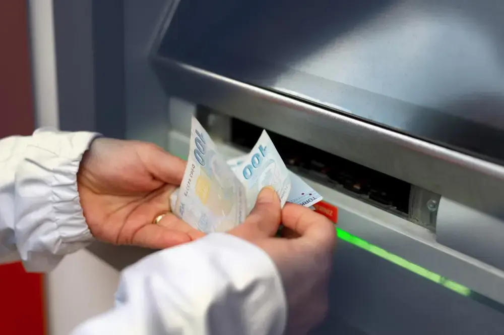 En yüksek emekli promosyonu veren bankalar listesi yenilendi! En yüksek emekli promosyonu veren bankalar listesi yenilendi!