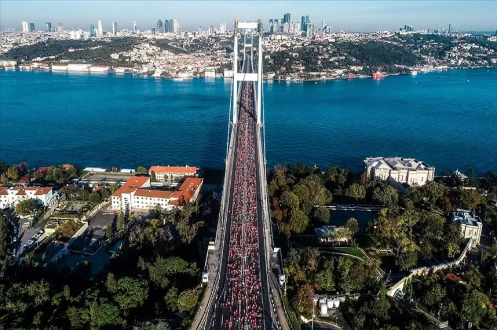 İlki 1 Nisan şakası sanıldı, şimdi ‘en iyiler’ arasında. 3 Kasım’da koşulacak İlki 1 Nisan şakası sanıldı, şimdi ‘en iyiler’ arasında. 3 Kasım’da koşulacak