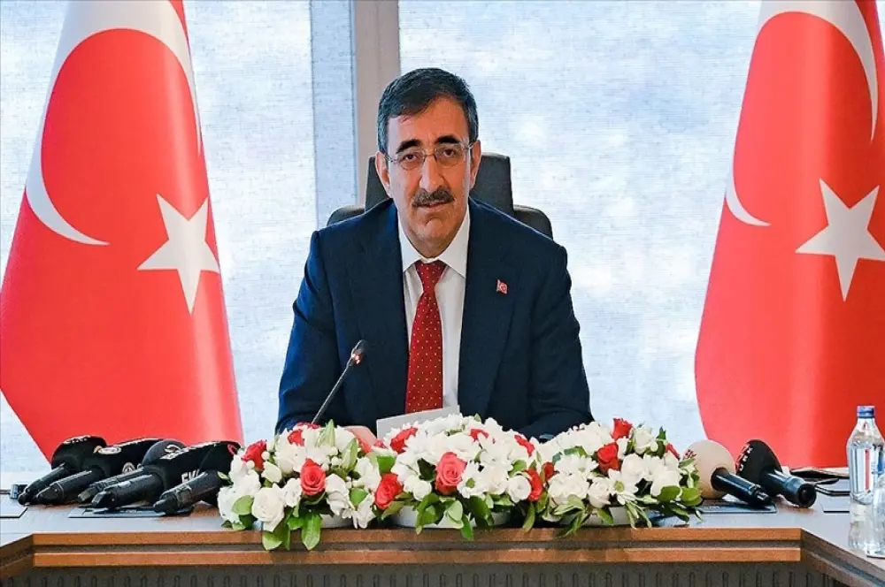 Cevdet Yılmaz 'Olumlu sonuçları alıyoruz' diyerek açıkladı! Cevdet Yılmaz 'Olumlu sonuçları alıyoruz' diyerek açıkladı!