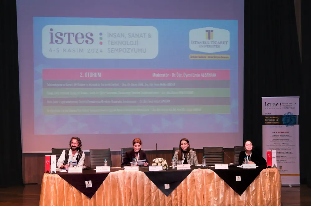 Teknoloji, sanat ve yabancılaşma İSTES’te tartışıldı Teknoloji, sanat ve yabancılaşma İSTES’te tartışıldı
