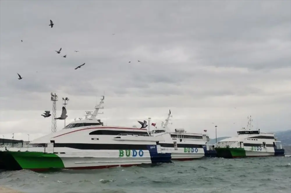 Bursa Deniz Otobüslerinin bazı seferleri iptal edildi Bursa Deniz Otobüslerinin bazı seferleri iptal edildi