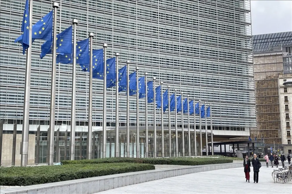 AB, 2025 yılı ekonomik büyüme tahminini düşürdü AB, 2025 yılı ekonomik büyüme tahminini düşürdü