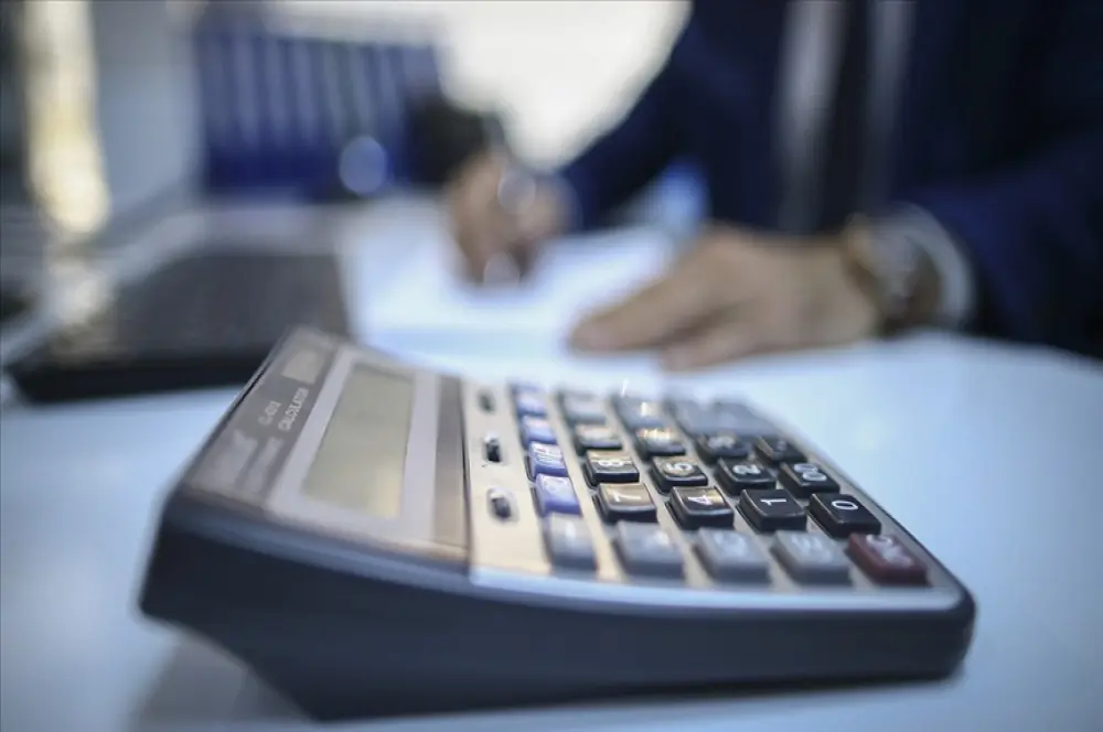 Yeniden değerleme oranı bu yıl için yüzde 43,93 olarak belirlendi Yeniden değerleme oranı bu yıl için yüzde 43,93 olarak belirlendi