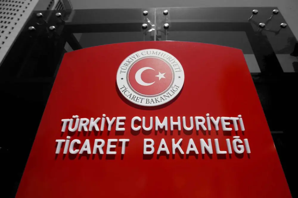 'Altın levha' yalanı çürüdü: Ticaret Bakanlığı açıkladı 'Altın levha' yalanı çürüdü: Ticaret Bakanlığı açıkladı