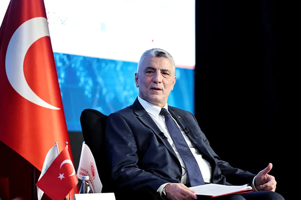 Bakan Bolat açıkladı: Yeni adımlar atmaya kararlıyız Bakan Bolat açıkladı: Yeni adımlar atmaya kararlıyız