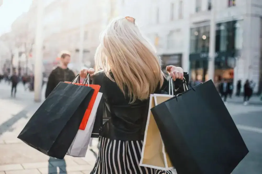 ABD'de ‘Siber Pazartesi’de 13,3 milyar dolar harcama yapıldı ABD'de ‘Siber Pazartesi’de 13,3 milyar dolar harcama yapıldı