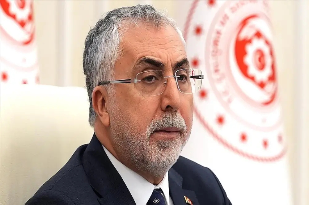 Bakan Işıkhan'dan asgari ücret açıklaması! 'Hayati öneme sahip' Bakan Işıkhan'dan asgari ücret açıklaması! 'Hayati öneme sahip'