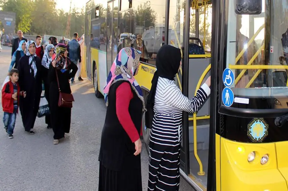 Ücretsiz seyahat desteği arttı: Büyükşehirde 6210 TL diğer illerde 3726 TL oldu Ücretsiz seyahat desteği arttı: Büyükşehirde 6210 TL diğer illerde 3726 TL oldu