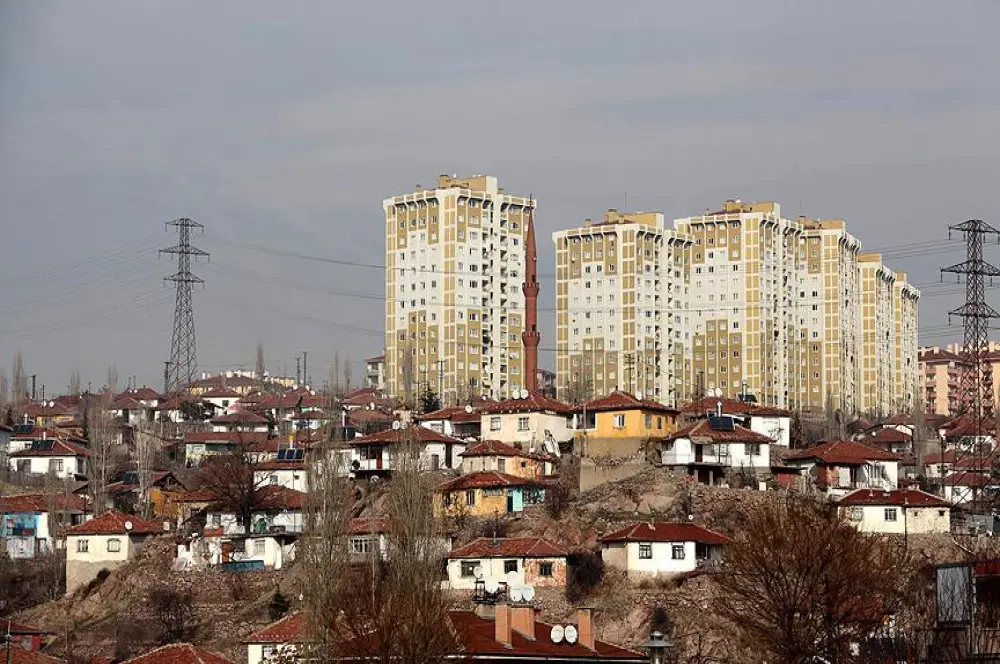 Bakan Kurum açıkladı: Evi kentsel dönüşüme girenler dikkat! Yeni yılda kira yardımı artacak Bakan Kurum açıkladı: Evi kentsel dönüşüme girenler dikkat! Yeni yılda kira yardımı artacak