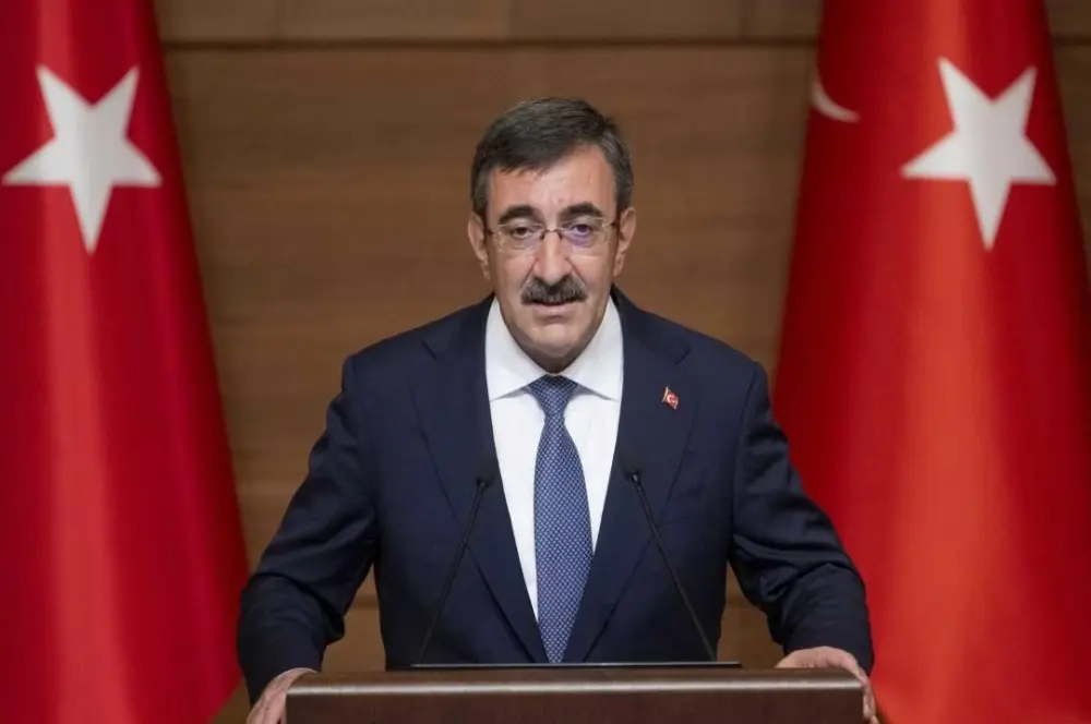 Cevdet Yılmaz açıkladı: Kişi başına düşen milli gelir 20 bin doları aşacak Cevdet Yılmaz açıkladı: Kişi başına düşen milli gelir 20 bin doları aşacak
