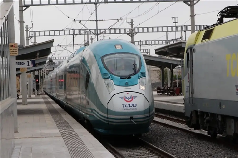 TCDD 204 makinist alacak! Makinist alımı için başvurular başladı mı, ne zaman bitecek? TCDD 204 makinist alacak! Makinist alımı için başvurular başladı mı, ne zaman bitecek?