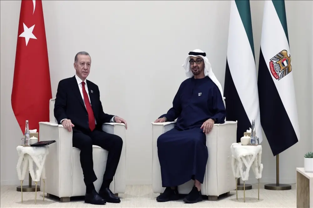 Cumhurbaşkanı Erdoğan, BAE Devlet Başkanı Al Nahyan'la görüştü Cumhurbaşkanı Erdoğan, BAE Devlet Başkanı Al Nahyan'la görüştü