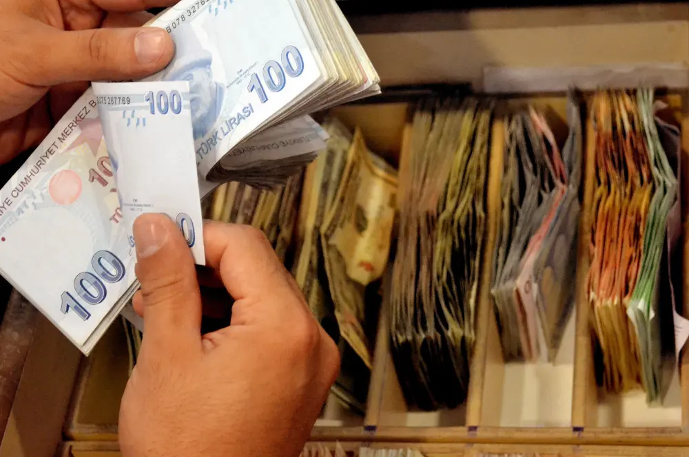 Milyonlarca emeklinin gözü 3 Ocak’ta! En düşük emekli aylığı ne kadar olacak? İsa Karakaş, rakam verdi