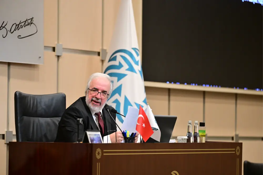 2025’te olumlu gelişmelerle istikrara sahip çıkalım 2025’te olumlu gelişmelerle istikrara sahip çıkalım