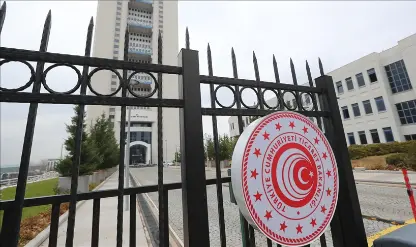 Ticaret Bakanlığı, Suriye'den Antep fıstığı ithalatı için çalışmalara başladı Ticaret Bakanlığı, Suriye'den Antep fıstığı ithalatı için çalışmalara başladı