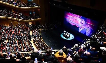 Usta sanatçı Ferdi Tayfur için AKM'de tören düzenlendi Usta sanatçı Ferdi Tayfur için AKM'de tören düzenlendi