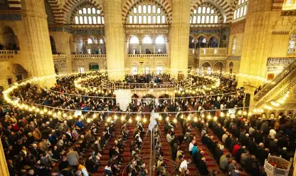 Dini günler takvimi 2025: Ramazan ve Kurban Bayramı ne zaman, hangi ayda? Dini günler takvimi 2025: Ramazan ve Kurban Bayramı ne zaman, hangi ayda?