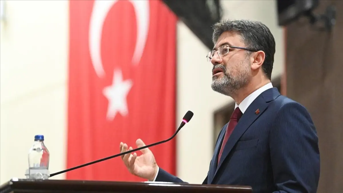İran ile imzalar atıldı: Hedef gıda ve tarım ticaretini 5 milyar dolara çıkarmak İran ile imzalar atıldı: Hedef gıda ve tarım ticaretini 5 milyar dolara çıkarmak