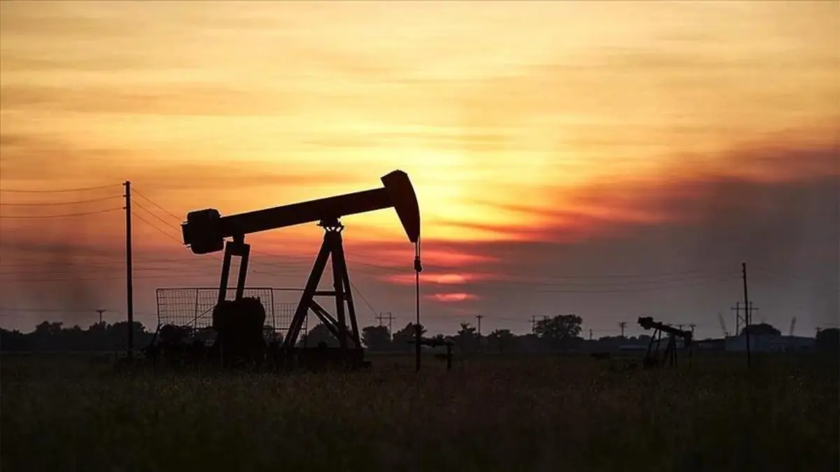Petrol fiyatları için 85 dolar tahmini! Rusya'ya yaptırımlar sonrası Goldman Sachs açıkladı Petrol fiyatları için 85 dolar tahmini! Rusya'ya yaptırımlar sonrası Goldman Sachs açıkladı