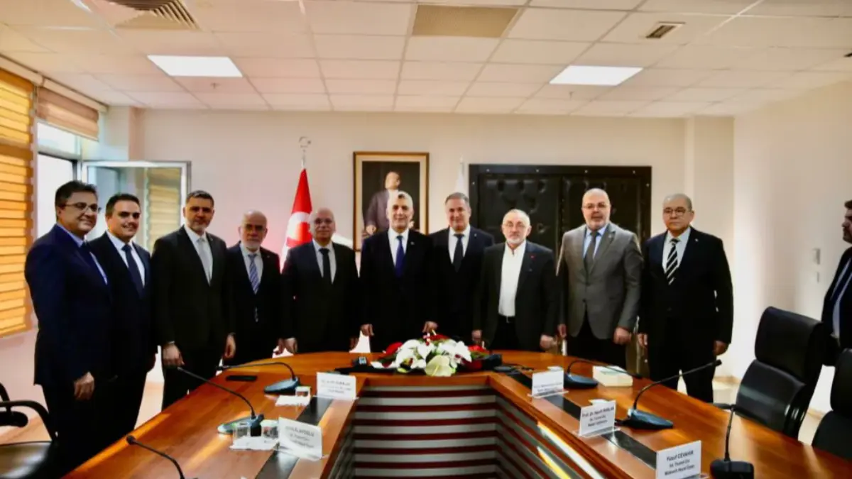 İstanbul Ticaret Üniversitesi Mütevelli Heyeti, Bakan Bolat ile bir araya geldi İstanbul Ticaret Üniversitesi Mütevelli Heyeti, Bakan Bolat ile bir araya geldi
