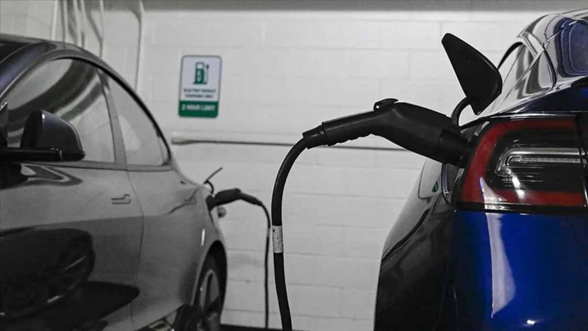 Elektrikli araç şarj istasyonlarında doğru donanım, kurulum ve kullanım hayati önem taşıyor Elektrikli araç şarj istasyonlarında doğru donanım, kurulum ve kullanım hayati önem taşıyor
