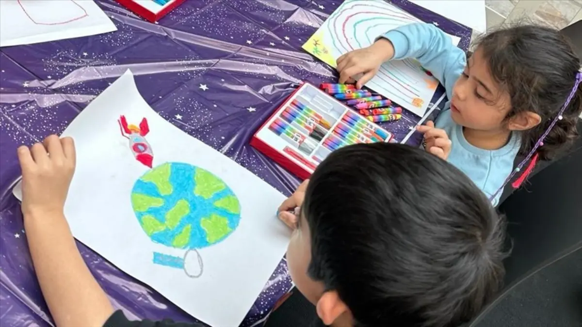 44. Uluslararası Pınar Çocuk Resim Yarışması'na başvurular başladı 44. Uluslararası Pınar Çocuk Resim Yarışması'na başvurular başladı