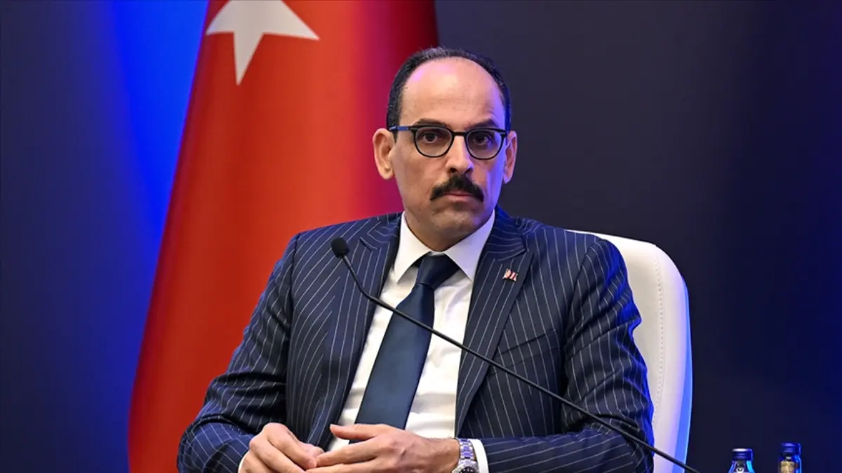 SON DAKİKA: MİT Başkanı İbrahim Kalın Suriye'ye gitti! Şam'da Ahmet Şara ile görüştü SON DAKİKA: MİT Başkanı İbrahim Kalın Suriye'ye gitti! Şam'da Ahmet Şara ile görüştü