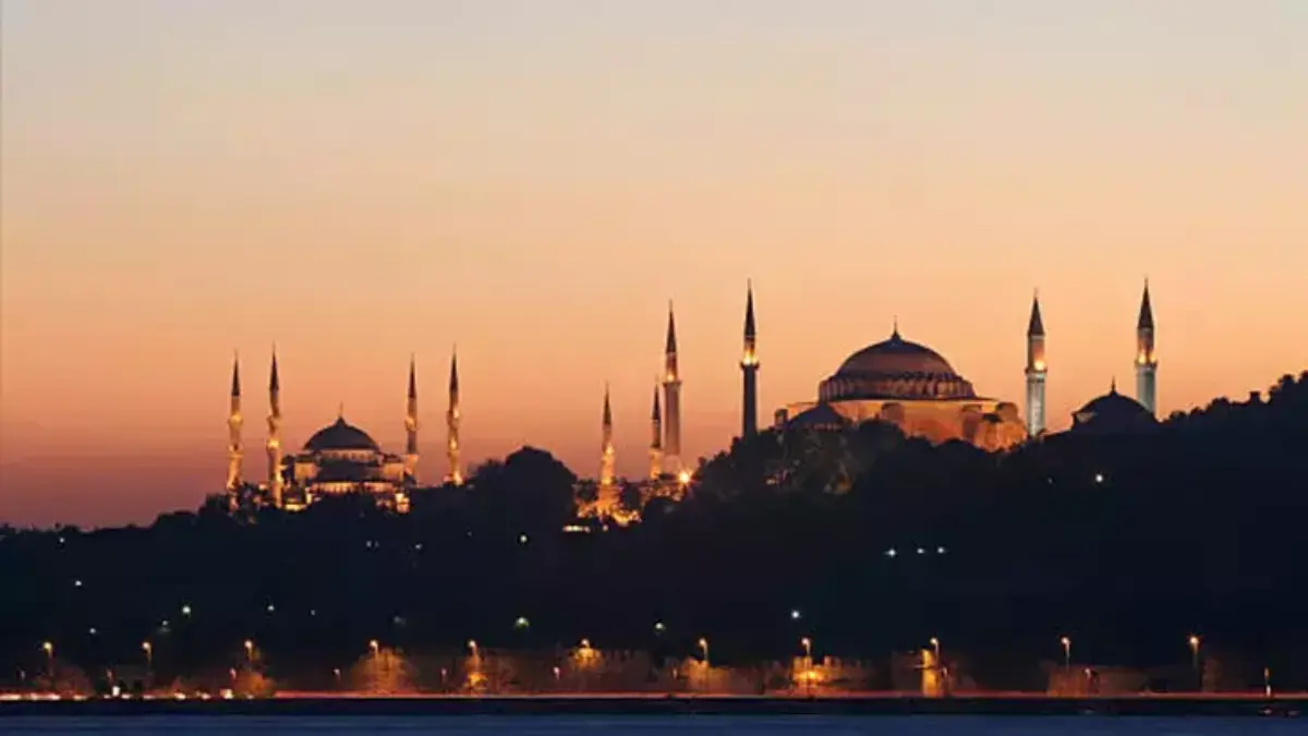 DİYANET CUMA NAMAZI KILINIŞI: Cuma namazı kaç rekat, nasıl kılınır?
