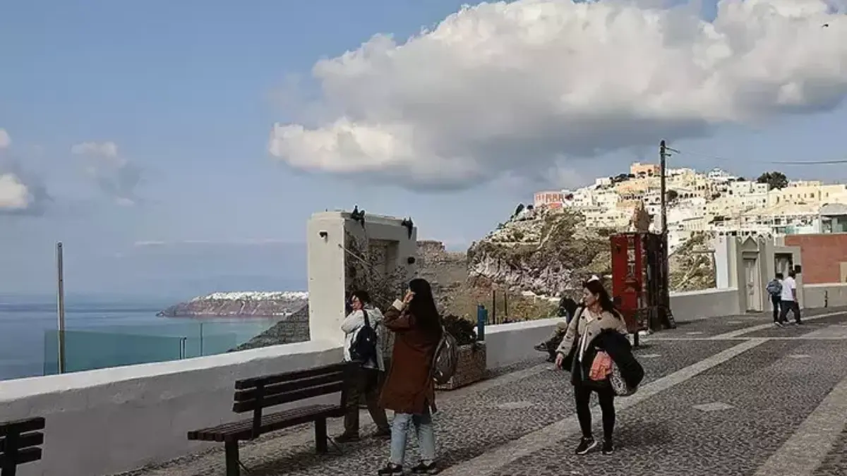 EGE DENİZİ SANTORİNİ DEPREMLERİ SON DURUM: Santorini Yanardağı aktif mi? Santorini Adası'nda son durum nedir? EGE DENİZİ SANTORİNİ DEPREMLERİ SON DURUM: Santorini Yanardağı aktif mi? Santorini Adası'nda son durum nedir?