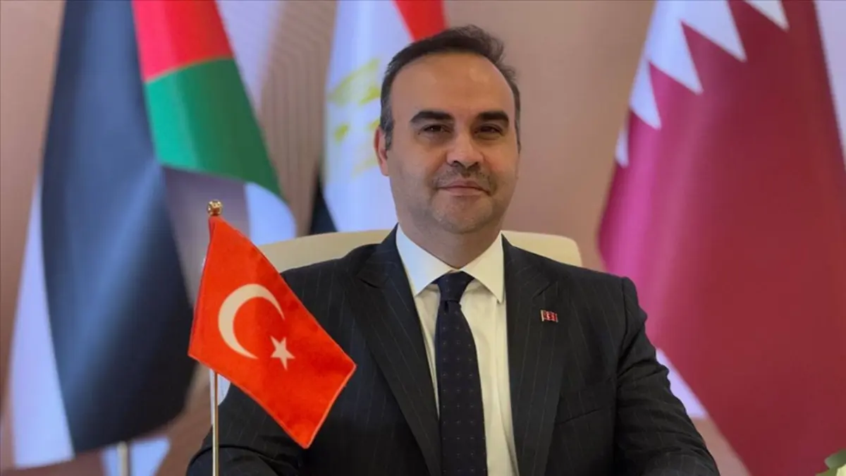 Türkiye endüstriyel ortaklığa katılım belgesini imzaladı Türkiye endüstriyel ortaklığa katılım belgesini imzaladı
