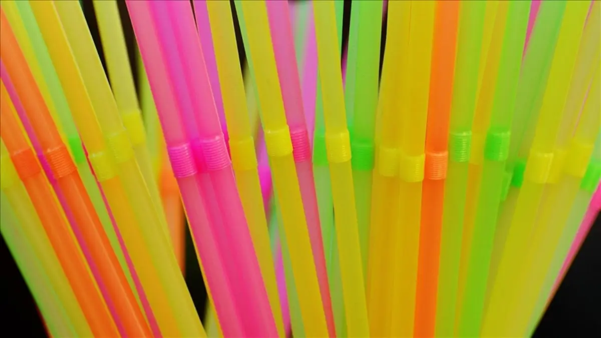 'Plastik pipet' kararının sektöre ivme kazandırması bekleniyor 'Plastik pipet' kararının sektöre ivme kazandırması bekleniyor