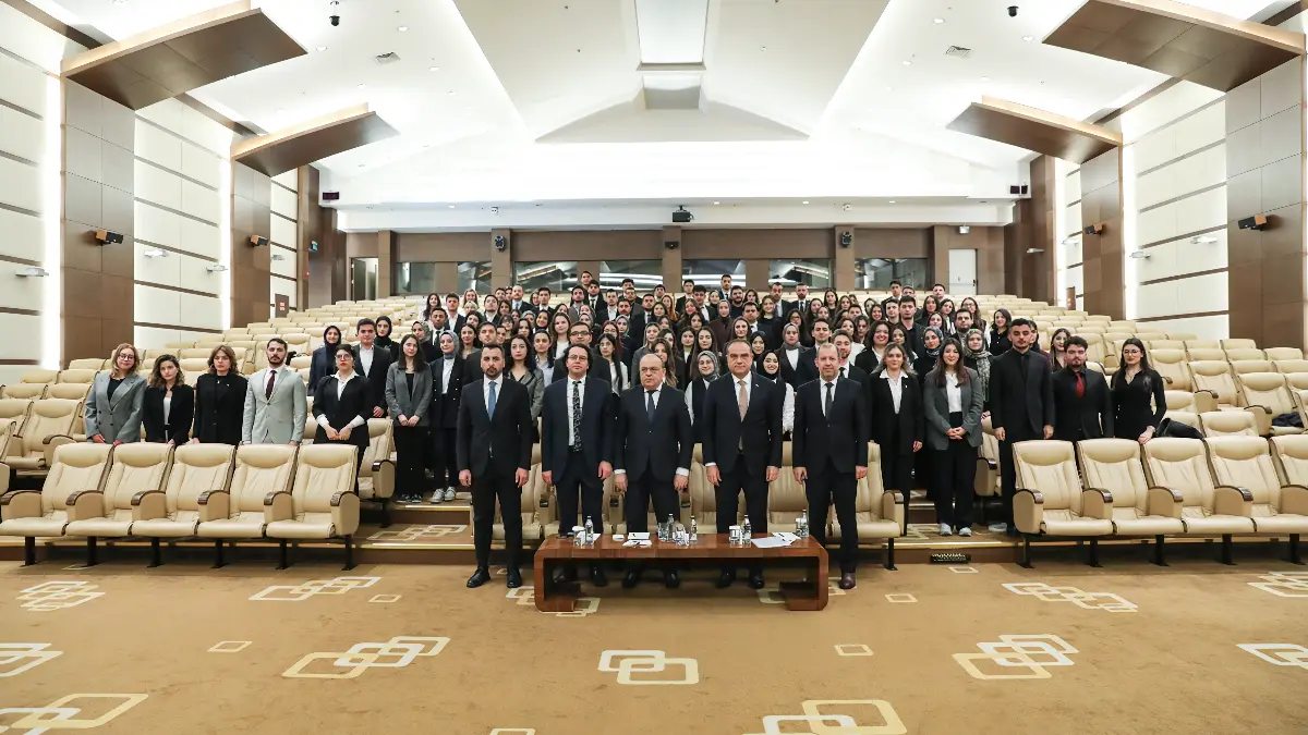 Hukukçu adaylarının Anayasa Mahkemesi stajları tamam Hukukçu adaylarının Anayasa Mahkemesi stajları tamam