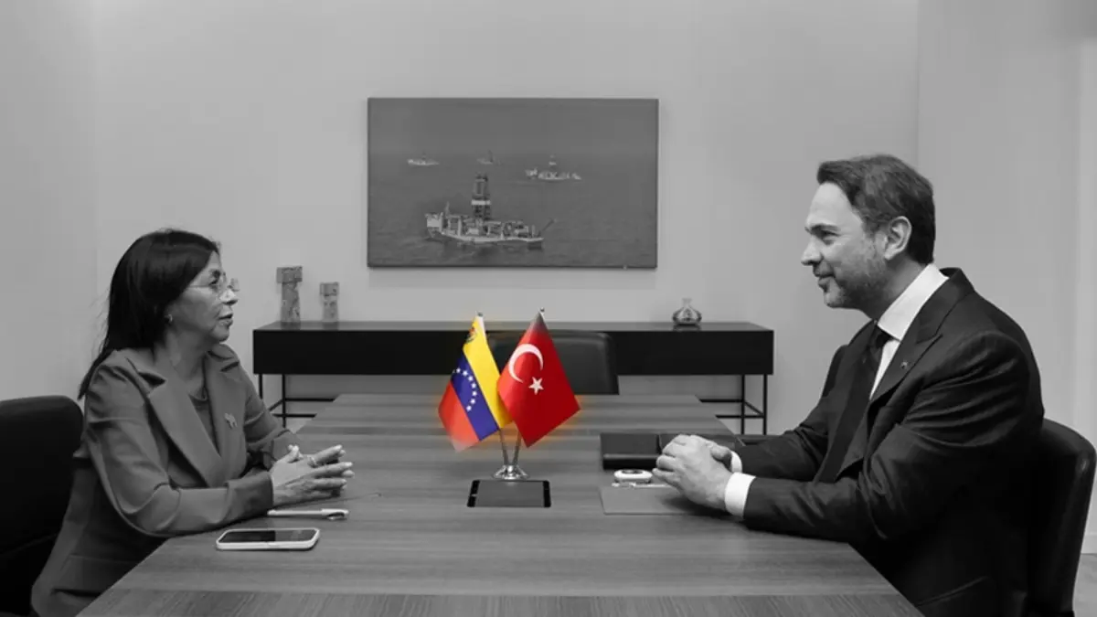 Bakan Bayraktar: Venezuela işbirliğini geliştirmeyi hedefliyoruz Bakan Bayraktar: Venezuela işbirliğini geliştirmeyi hedefliyoruz