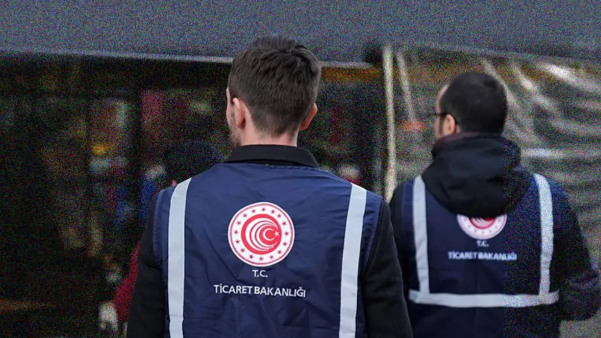 Ramazanda fırsatçı restoranlara geçit verilmeyecek: İftar menülerine fahiş fiyat gözetimi Ramazanda fırsatçı restoranlara geçit verilmeyecek: İftar menülerine fahiş fiyat gözetimi