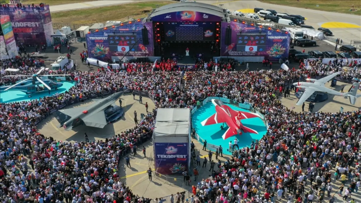 Teknofest 2025 başvuruları sürüyor: Son tarihi kaçırmayın! Teknofest 2025 başvuruları sürüyor: Son tarihi kaçırmayın!
