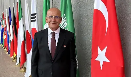 Bakan Şimşek Güney Afrika'ya gitti