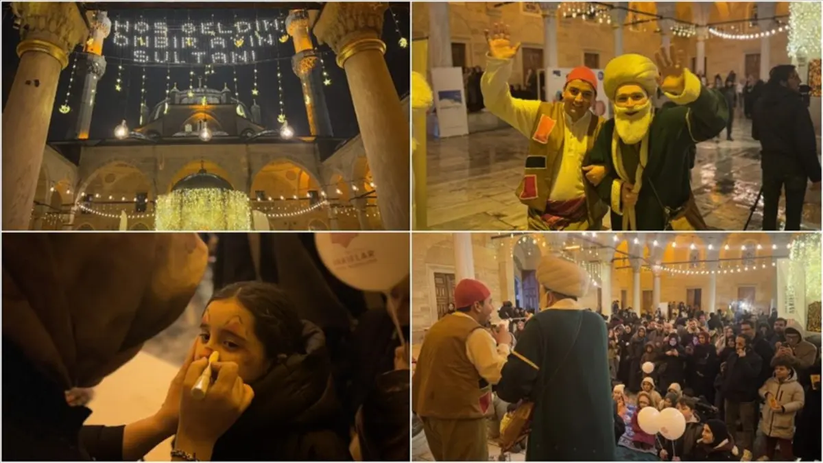 Ramazan ayının heyecanı tarihi Valide-i Cedid Camisi'nde yaşatılıyor Ramazan ayının heyecanı tarihi Valide-i Cedid Camisi'nde yaşatılıyor