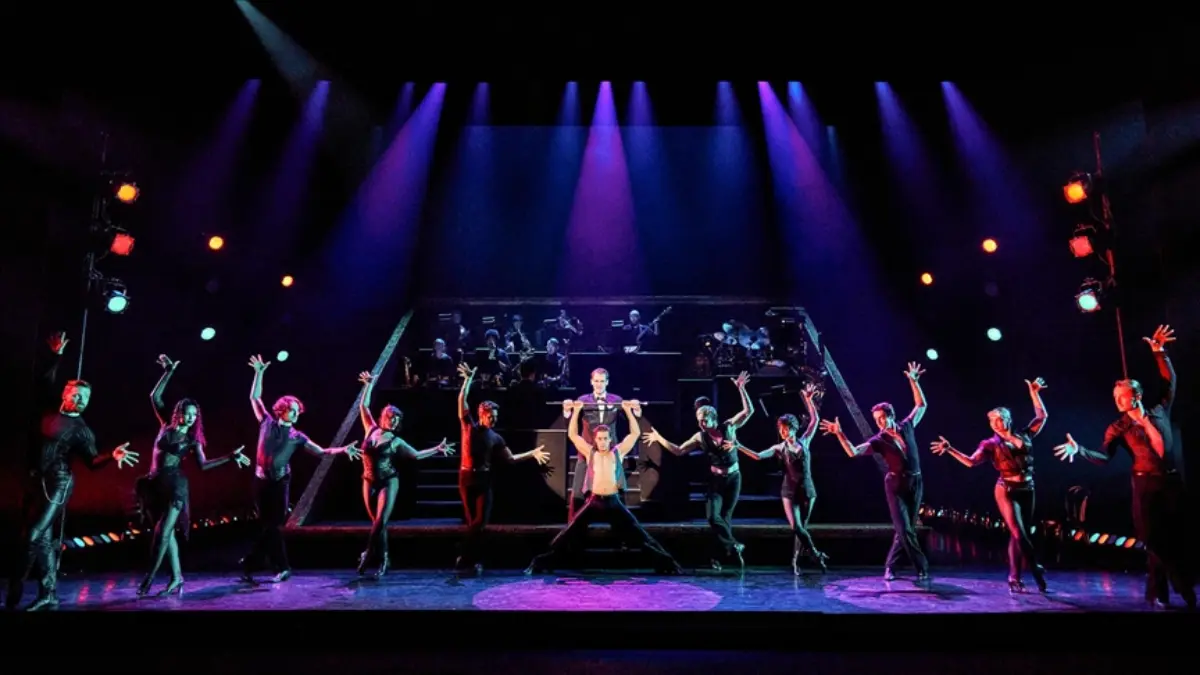 Broadway'in uzun süre sahnelenen müzikali Chicago İstanbul'da seyirciyle buluşuyor Broadway'in uzun süre sahnelenen müzikali Chicago İstanbul'da seyirciyle buluşuyor
