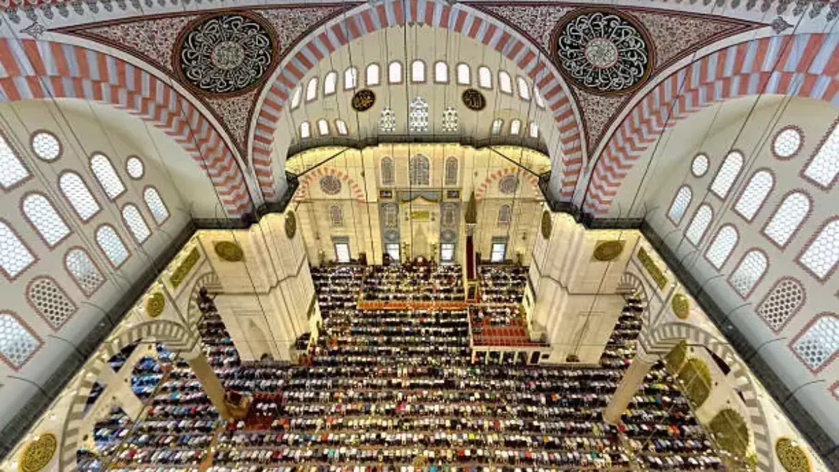 BAYRAM TATİLİ: 2025 Ramazan Bayramı tatili kaç gün olacak? Bayram tatili tarihleri BAYRAM TATİLİ: 2025 Ramazan Bayramı tatili kaç gün olacak? Bayram tatili tarihleri
