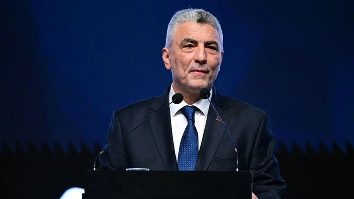 Bakan Bolat: Faizler geriledikçe yatırım iştahı artıyor Bakan Bolat: Faizler geriledikçe yatırım iştahı artıyor