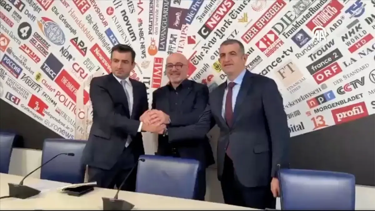İtalyan Leonardo ve Baykar arasında imzalar atıldı! Yeni pazar fırsatları yaratacak İtalyan Leonardo ve Baykar arasında imzalar atıldı! Yeni pazar fırsatları yaratacak