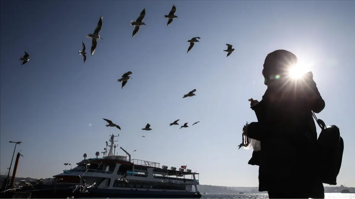 İstanbul'da hava sıcaklıkları artıyor: Bahar havası geliyor İstanbul'da hava sıcaklıkları artıyor: Bahar havası geliyor