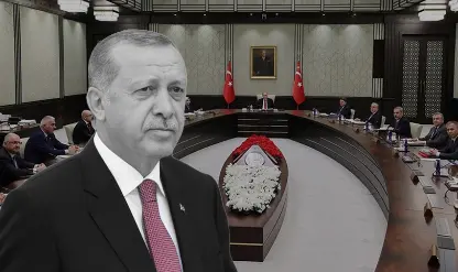 Kabine toplanıyor!