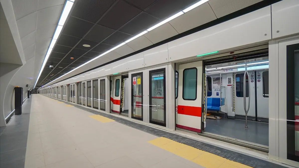 İstanbul Havalimanı-Arnavutköy metrosu 1 yılda 4,2 milyon yolcu taşıdı İstanbul Havalimanı-Arnavutköy metrosu 1 yılda 4,2 milyon yolcu taşıdı