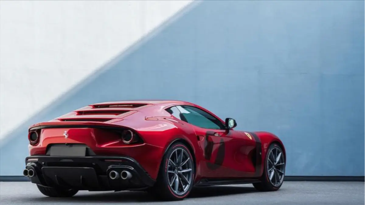 Otomobil vergisine ilk tepki Ferrari'den geldi: Fiyatlarını yüzde 10 artıracak! Otomobil vergisine ilk tepki Ferrari'den geldi: Fiyatlarını yüzde 10 artıracak!